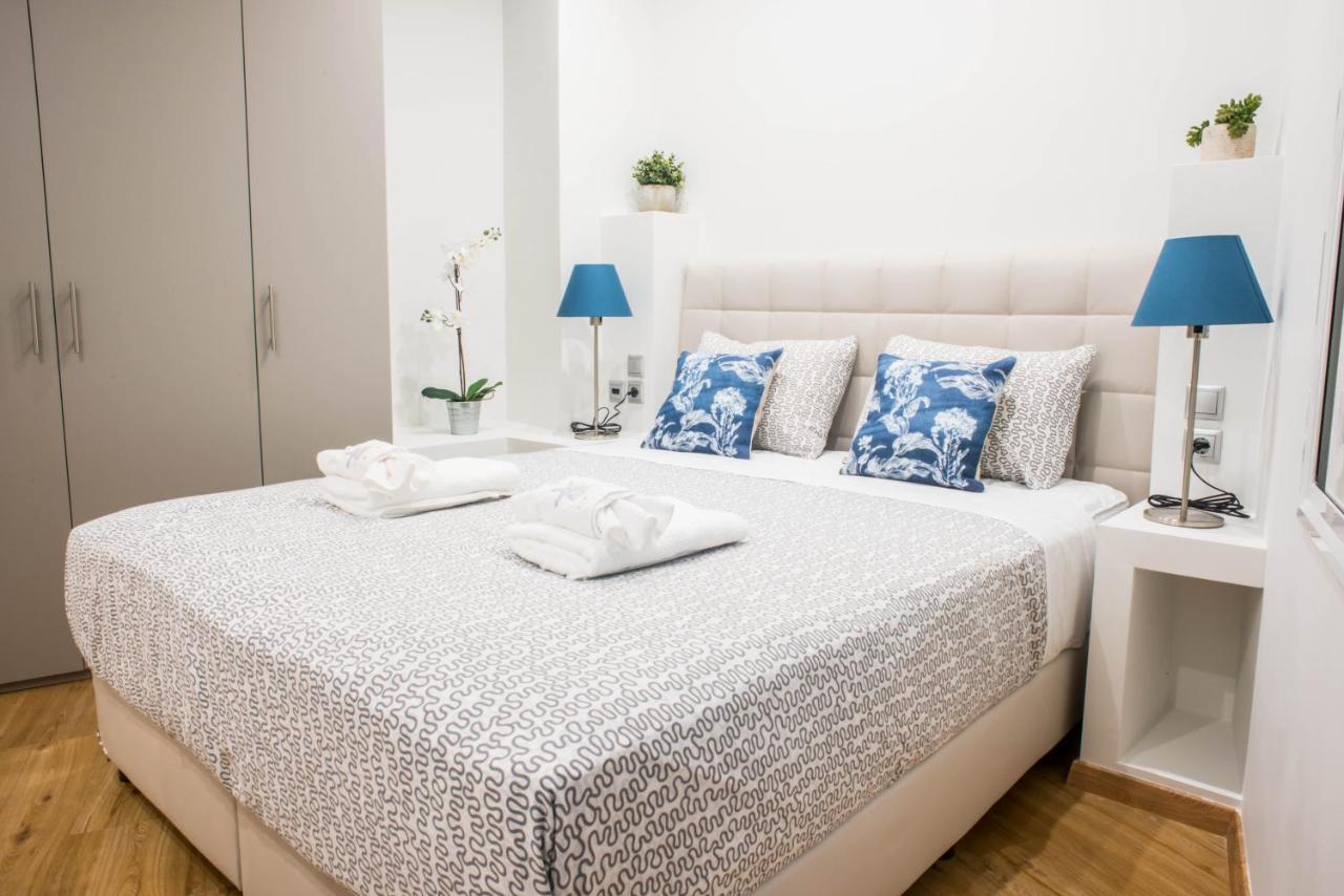 Apartment A21 Pristine A Breath Away From Parthenoon! *